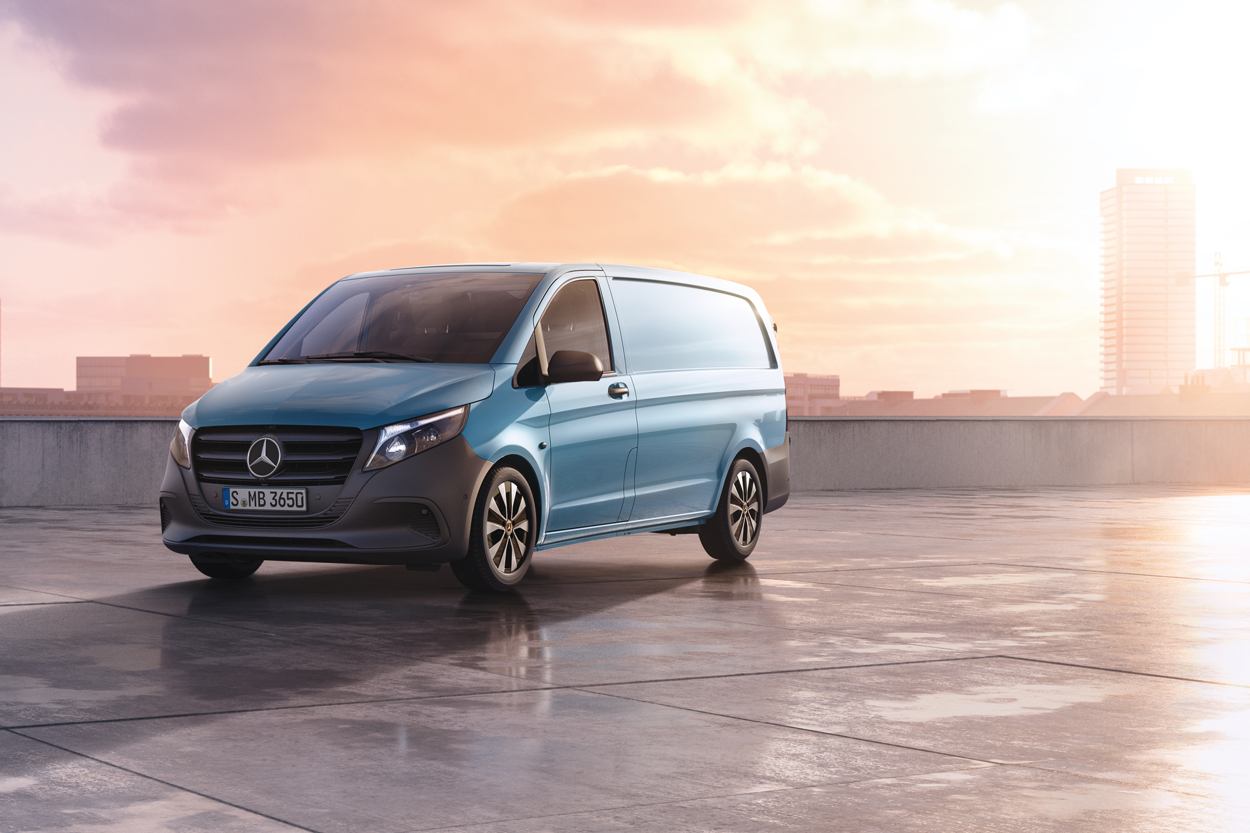 Mercedes-Benz Pro